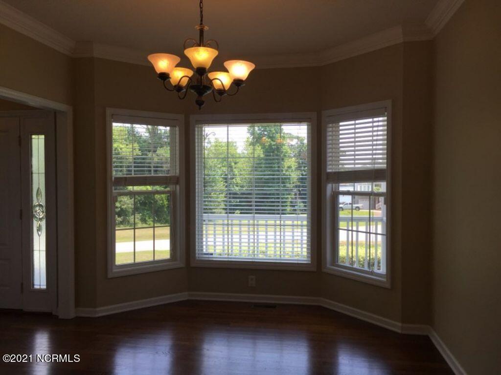 200 Derby Downs Drive Sneads Ferry, NC 28460 - Photo 8 of 24 displayPicture (8)