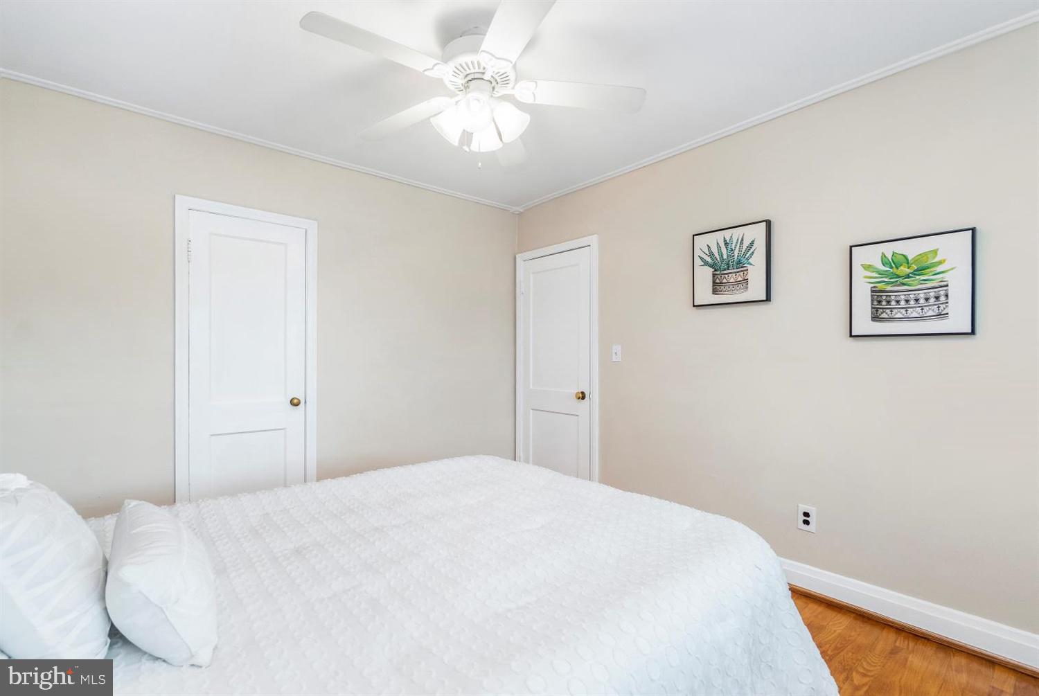8658 Black Oak Road Baltimore, MD 21234 - Photo 21 of 41 Full Bathroom on Upper Level