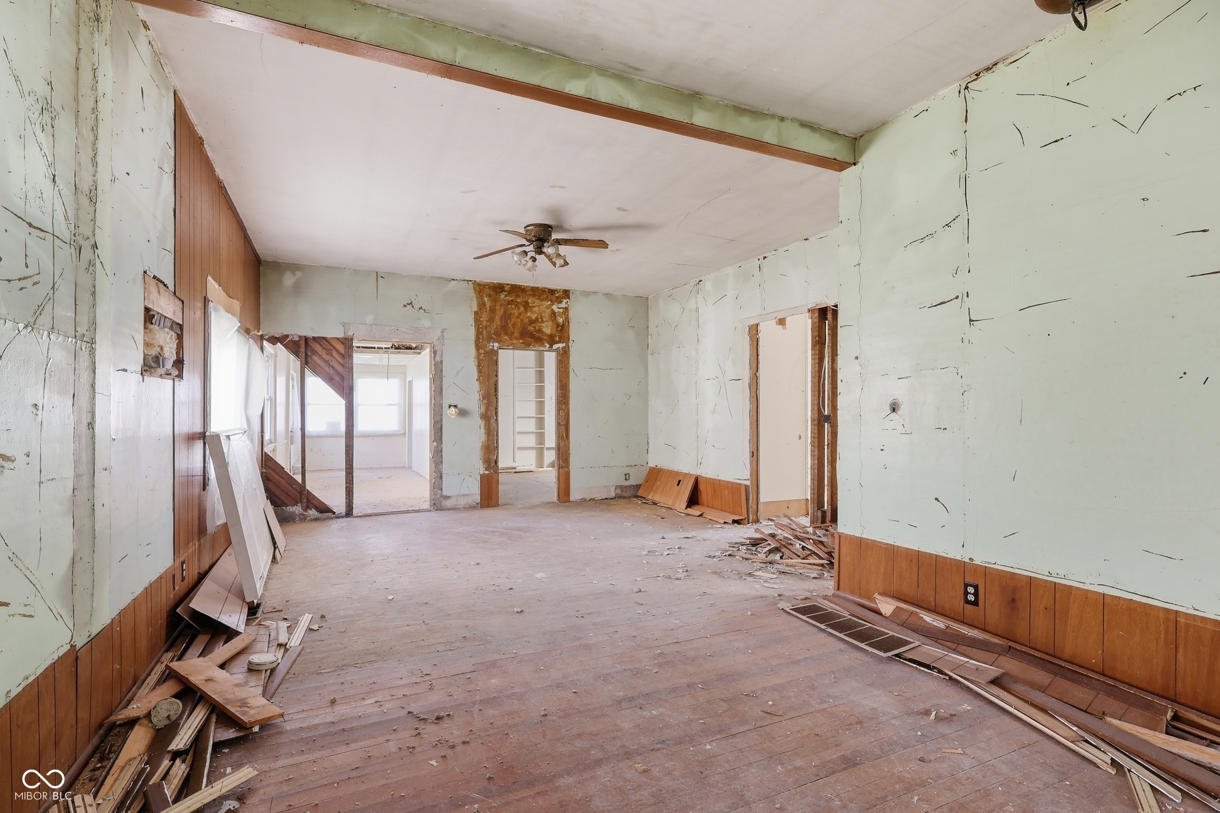 217 East Washington Street Tipton, IN 46072 - Photo 5 of 15