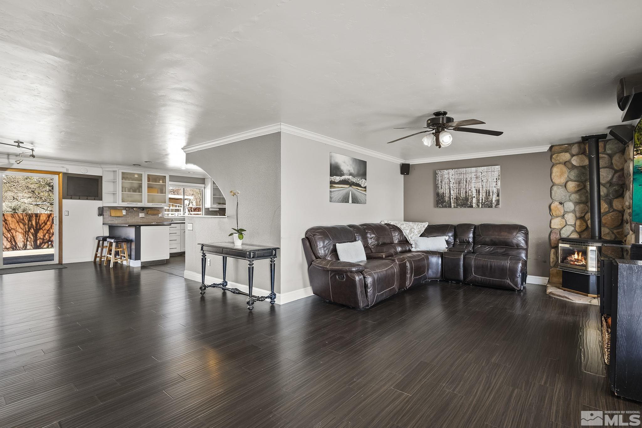 2555 Cactus View Drive Reno, NV 89506 - Photo 3 of 38 Photo 3