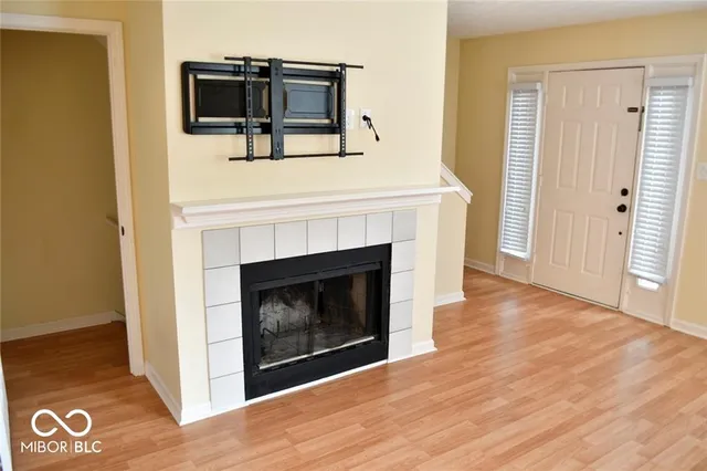 $2,200 | 516 East 10th Street, Indianapolis, IN 46202