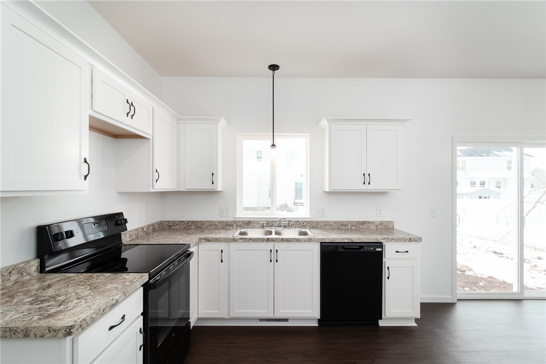 2 Roman Circle Clarkson, NY 14420 - Photo 14 of 29