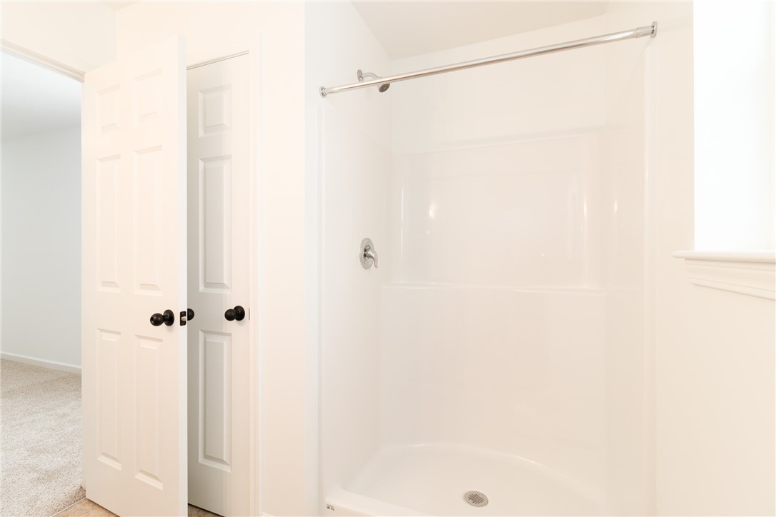 2 Roman Circle Clarkson, NY 14420 - Photo 17 of 29