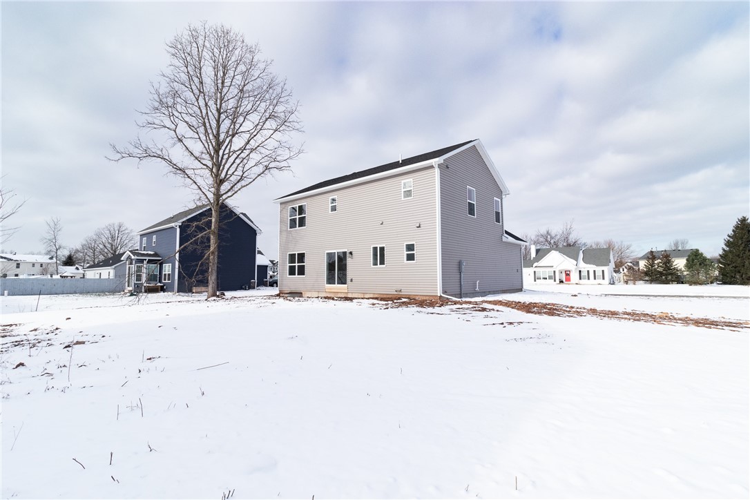 2 Roman Circle Clarkson, NY 14420 - Photo 5 of 29