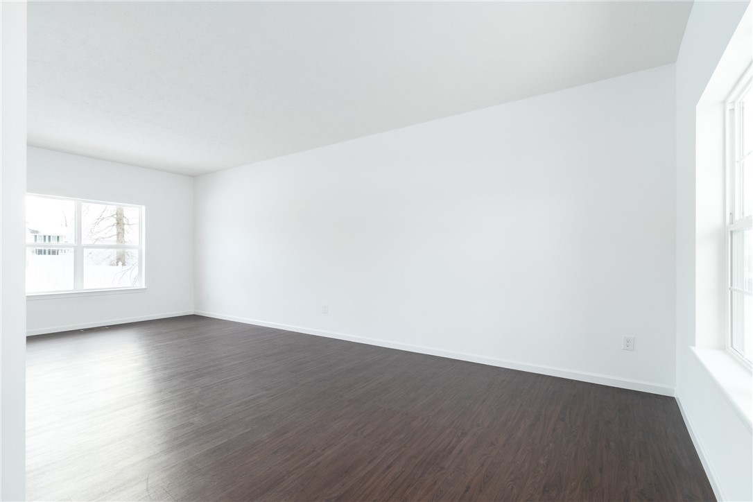 2 Roman Circle Clarkson, NY 14420 - Photo 8 of 29