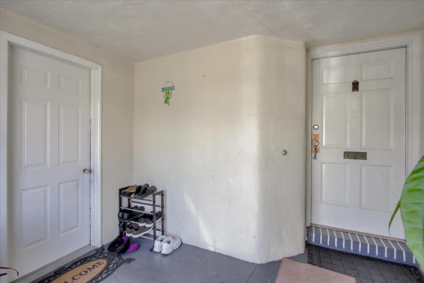 Willits Street Daly City, CA 94014 - Photo 6 of 50 a view of room with lounge chair