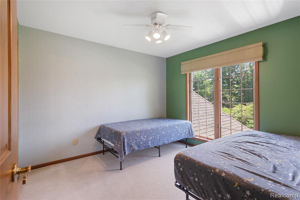 1484 Kings Pointe Road Grand Blanc, MI 48439 - Photo 17 of 48 Gallery Image 17