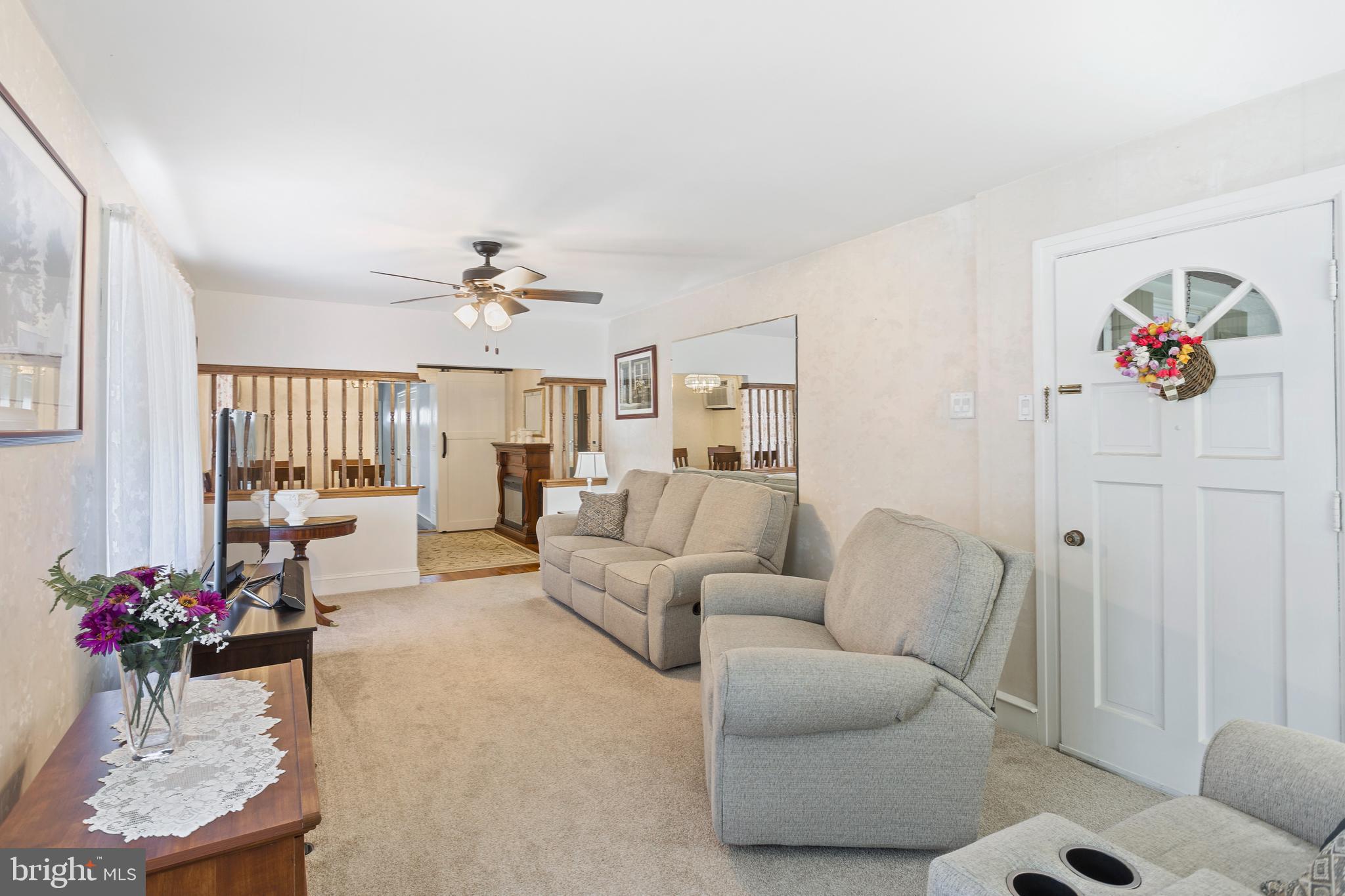 109 West Forrestview Road Brookhaven, PA 19015 - Photo 9 of 25 Brand New Carpet