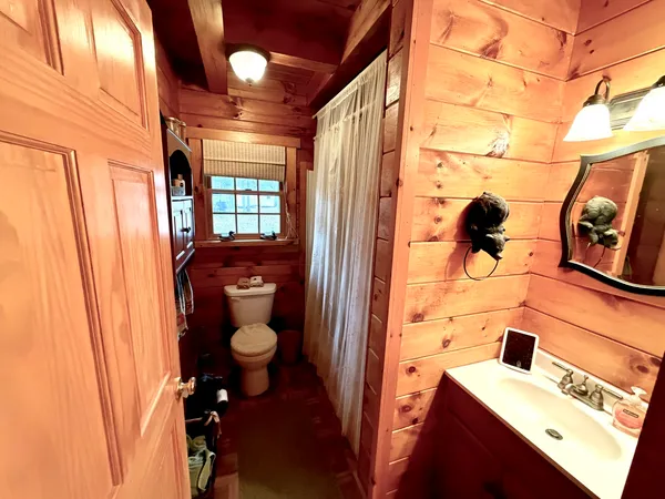 $299,900 | 2226 Chesapeake Lane, Centralia, IL 62801