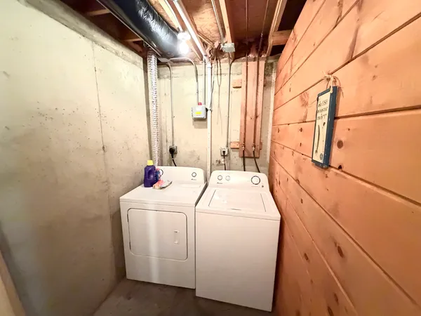 $299,900 | 2226 Chesapeake Lane, Centralia, IL 62801