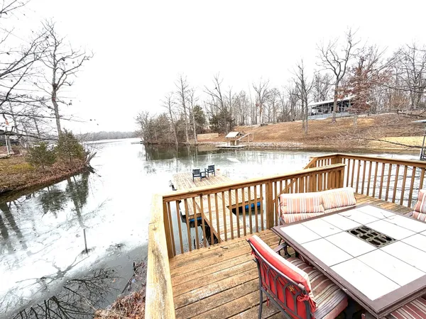 $299,900 | 2226 Chesapeake Lane, Centralia, IL 62801