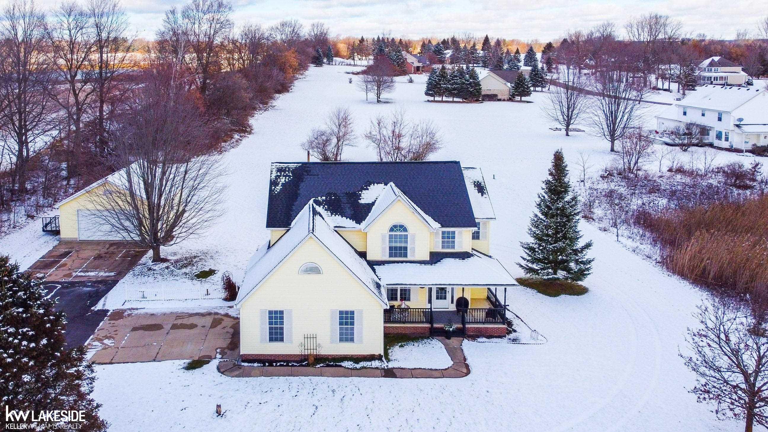 1771 East Romeo Road Leonard, MI 48367 - Photo 5 of 52 50129601-737cbba6-f5d8-42ff-ad8a-d8b7d551c1d6.JPG
