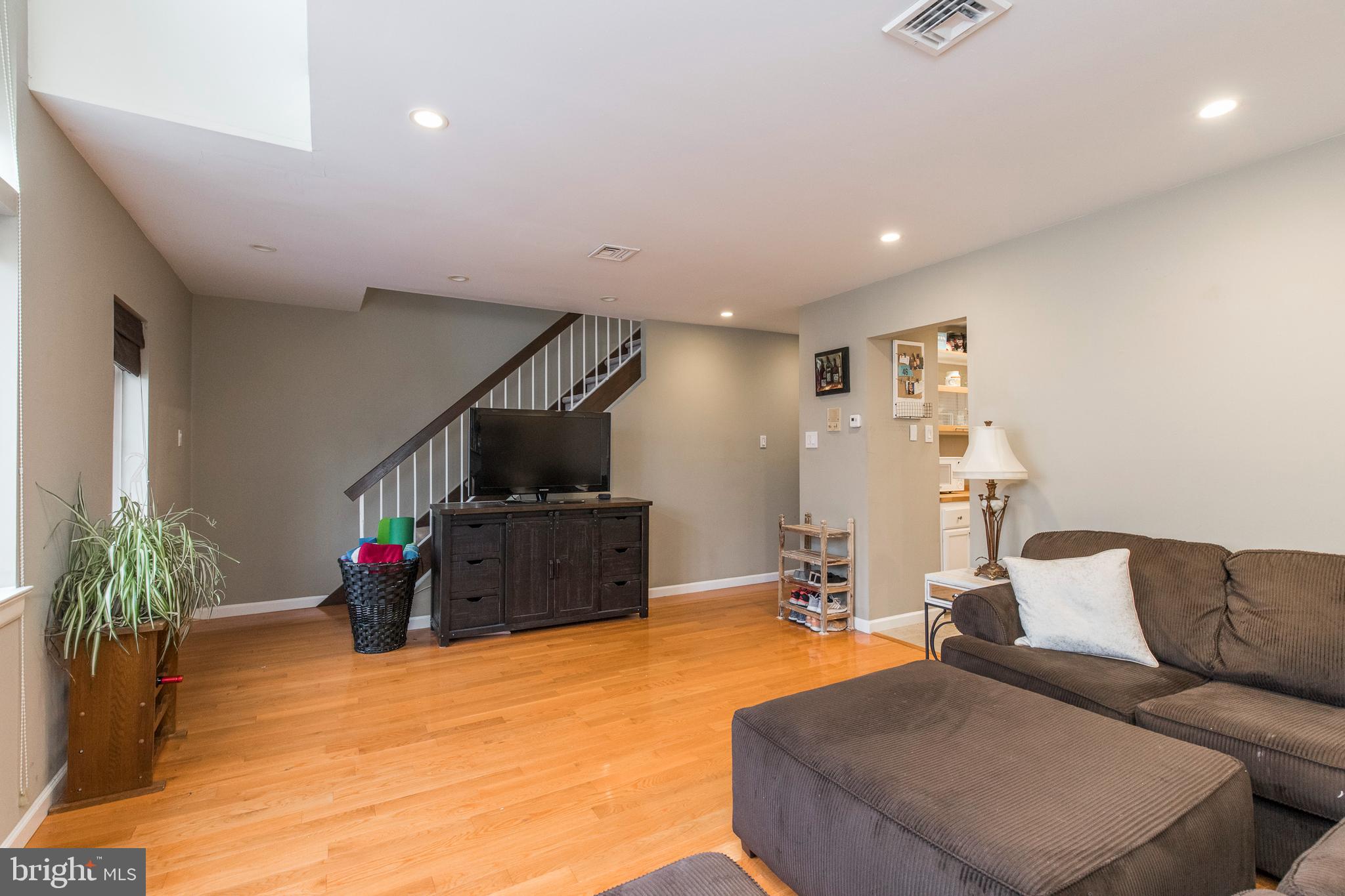 1908 Rodman Street, Unit 2 Philadelphia, PA 19146 - Photo 11 of 23 Living area