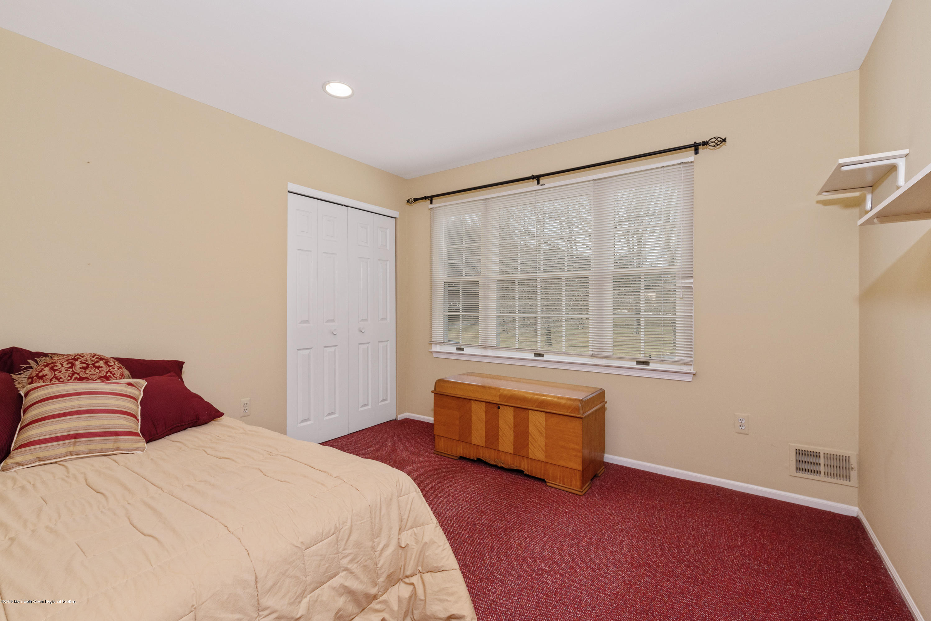 35 Silvers Road Freehold, NJ 07728 - Photo 27 of 54 DSC_6343