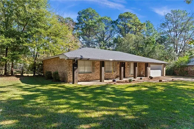 $220,000 | 735 Fendler Parkway, Pineville, LA 71360