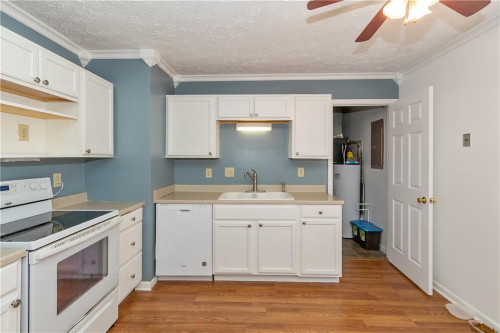 5911 Milhouse Road Indianapolis, IN 46221 - Photo 12 of 18 Gallery Image 12
