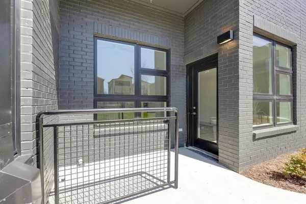 $1,850 | 542 Southgate Avenue, Unit 214, Nashville, TN 37203