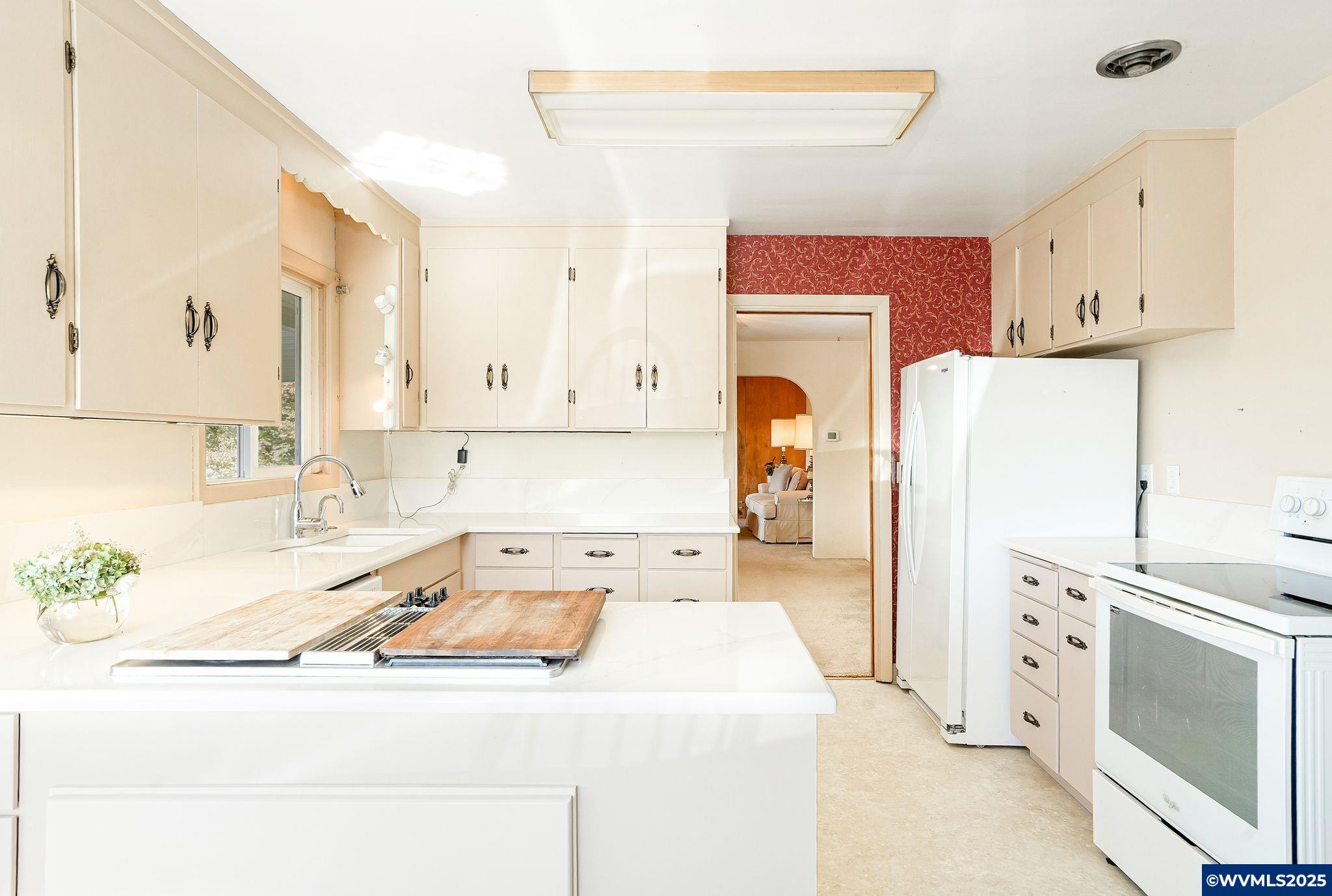 1045 Southwest 53rd Street Corvallis, OR 97333 - Photo 42 of 50