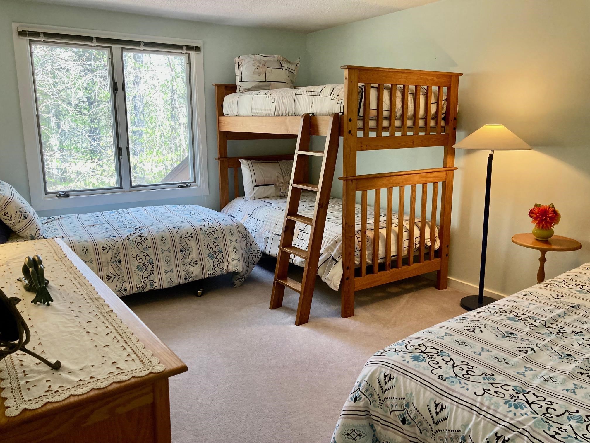 110 Green Hill Road Conway, NH 03813 - Photo 20 of 28 Gallery Image 20