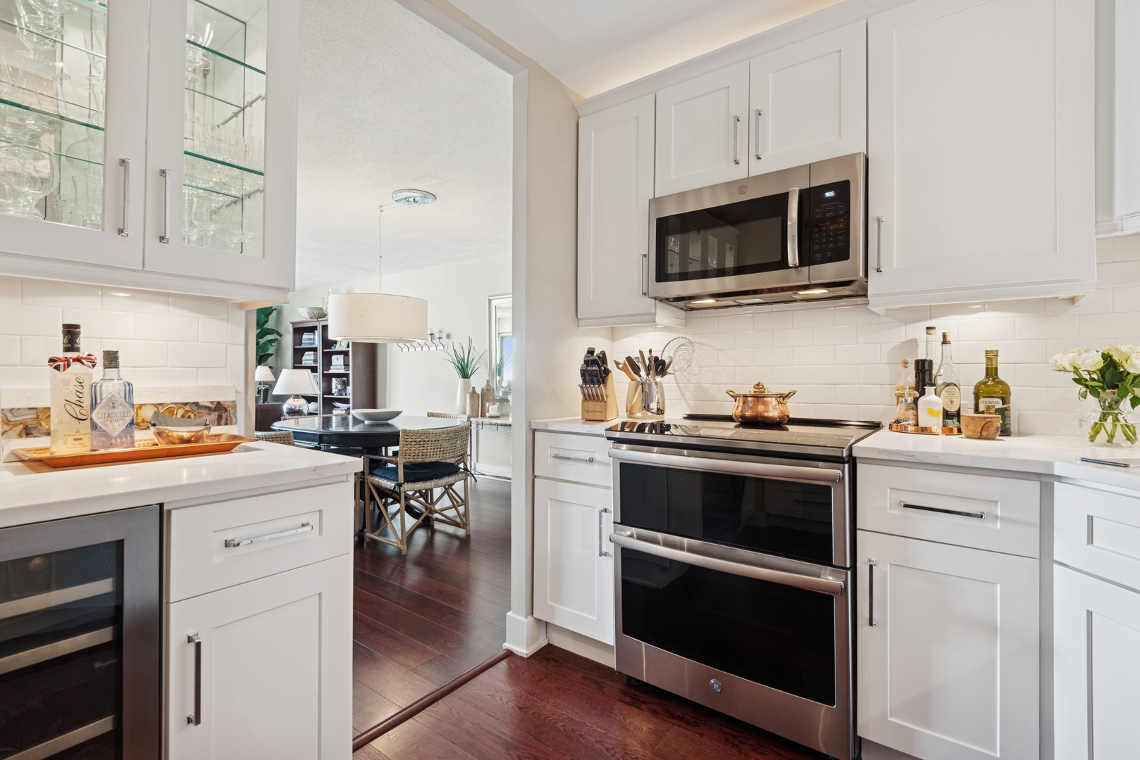 6033 North Sheridan Road, Unit 18H Chicago, IL 60660 - Photo 19 of 37 Gallery Image 19