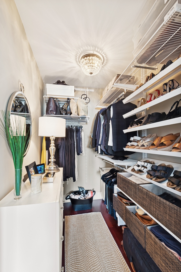 6033 North Sheridan Road, Unit 18H Chicago, IL 60660 - Photo 27 of 37 Gallery Image 27