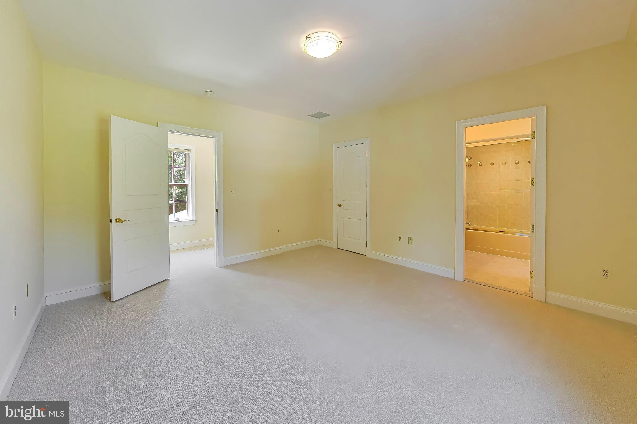 9001 Persimmon Tree Road Potomac, MD 20854 - Photo 41 of 76