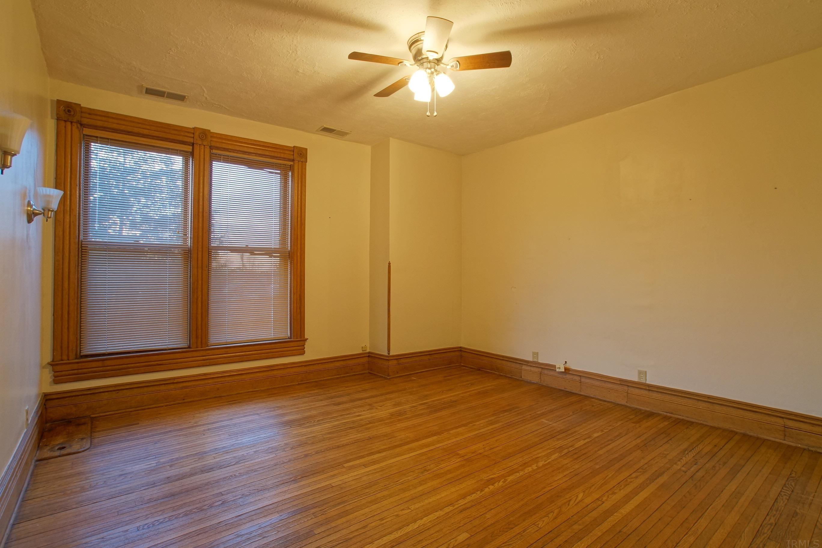 328 West 9th Street Rochester, IN 46975 - Photo 14 of 27