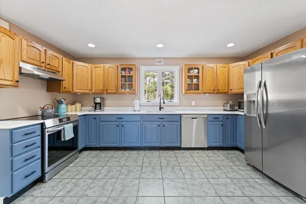 $599,900 | 250 Jenness Hill Lane, Bristol, NH 03222