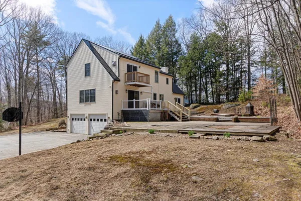 $599,900 | 250 Jenness Hill Lane, Bristol, NH 03222
