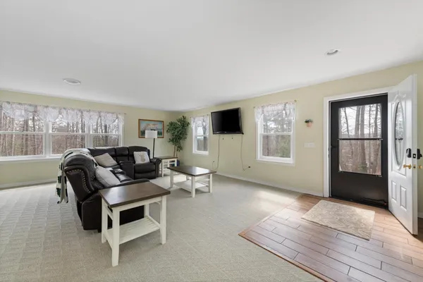 $599,900 | 250 Jenness Hill Lane, Bristol, NH 03222