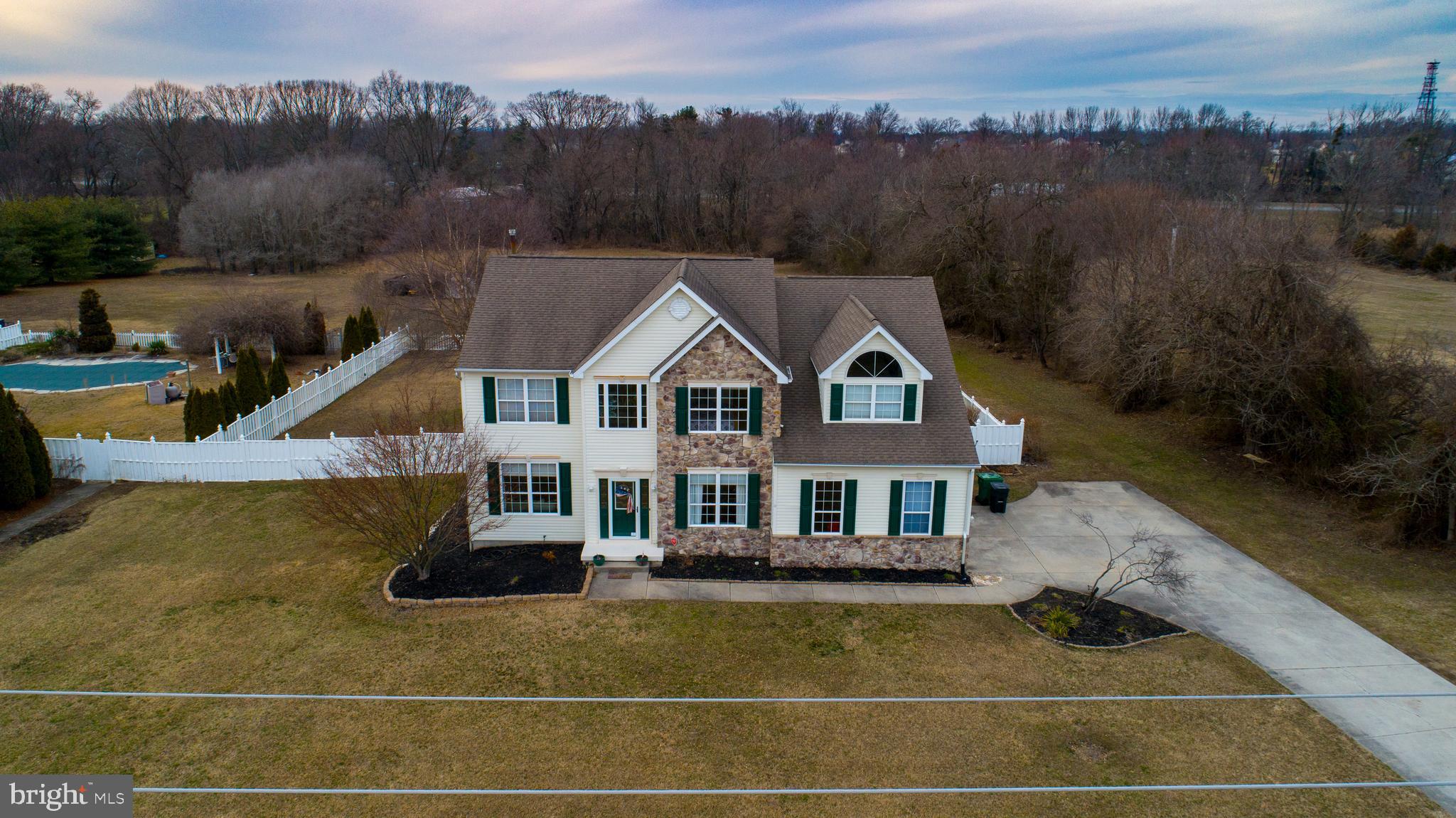 355 Rainey Road Swedesboro, NJ 08085 - Photo 4 of 32
