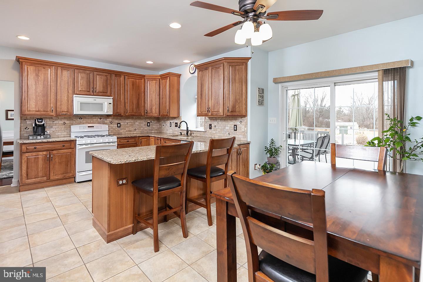 355 Rainey Road Swedesboro, NJ 08085 - Photo 9 of 32