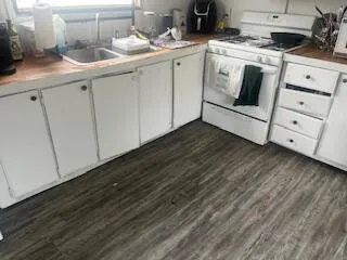 $250,000 | 6806 North County Road 1630, Shallowater, TX 79363