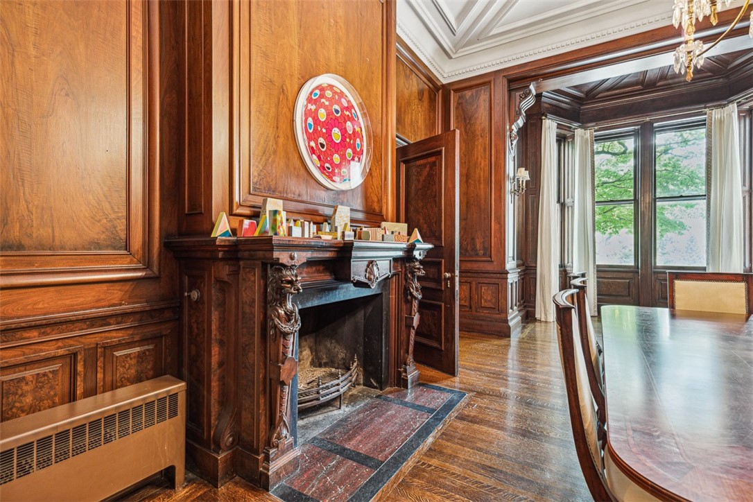 10 Brown Street Providence, RI 02906 - Photo 13 of 50