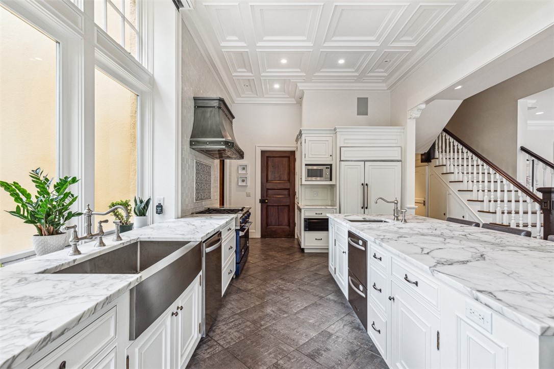 10 Brown Street Providence, RI 02906 - Photo 22 of 50