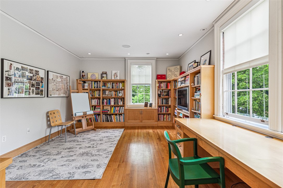 10 Brown Street Providence, RI 02906 - Photo 31 of 50