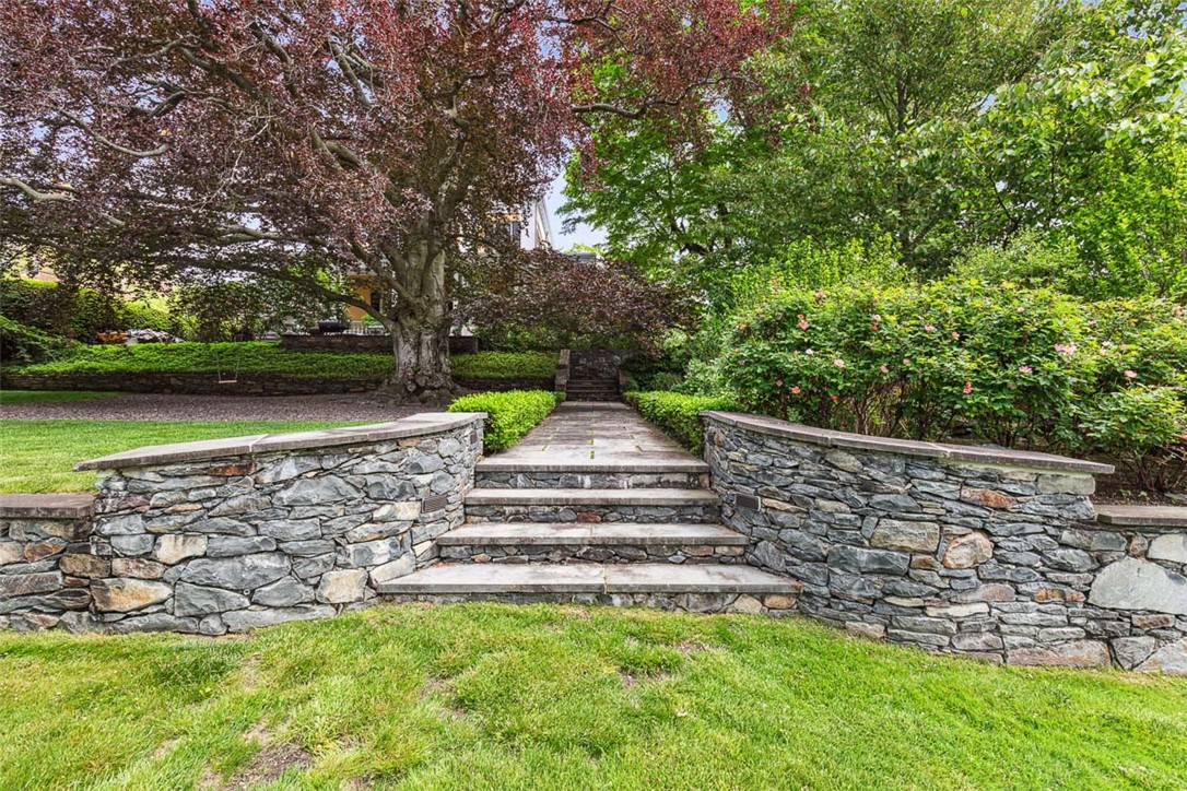 10 Brown Street Providence, RI 02906 - Photo 44 of 50