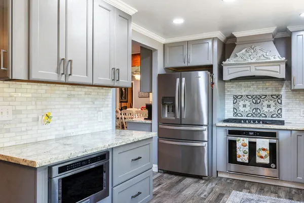 $785,000 | 6589 North De Wolf Avenue, Clovis, CA 93619