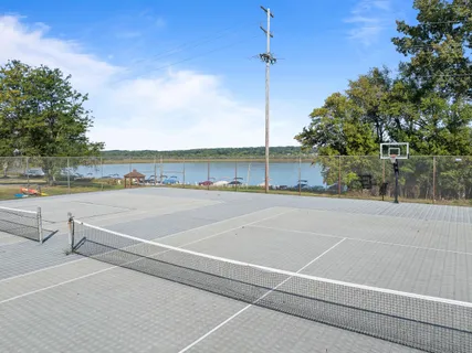 $312,900 | 12 Interlaken Drive, Unit 5, Geneva, WI 53147