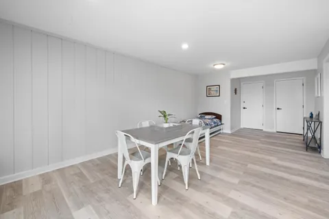 $312,900 | 12 Interlaken Drive, Unit 5, Geneva, WI 53147