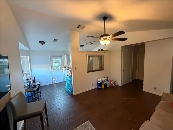 $1,495 | 9620 Sugar Hill Drive, Unit A, Austin, TX 78748