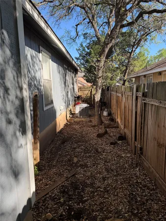 $1,495 | 9620 Sugar Hill Drive, Unit A, Austin, TX 78748