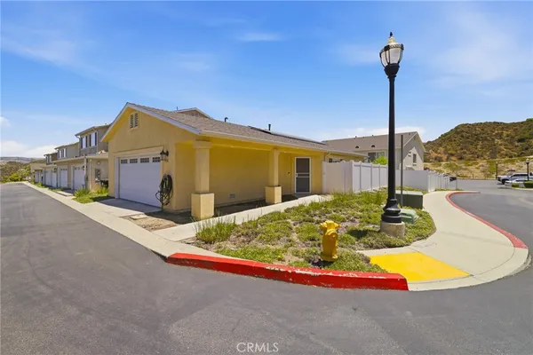 $600,000 | 21716 Jack Place, Saugus, CA 91350