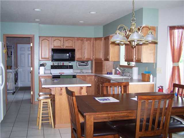 9142 Bowman Road Southwest Amanda, OH 43102 - Photo 5 of 25 Gallery Image 5