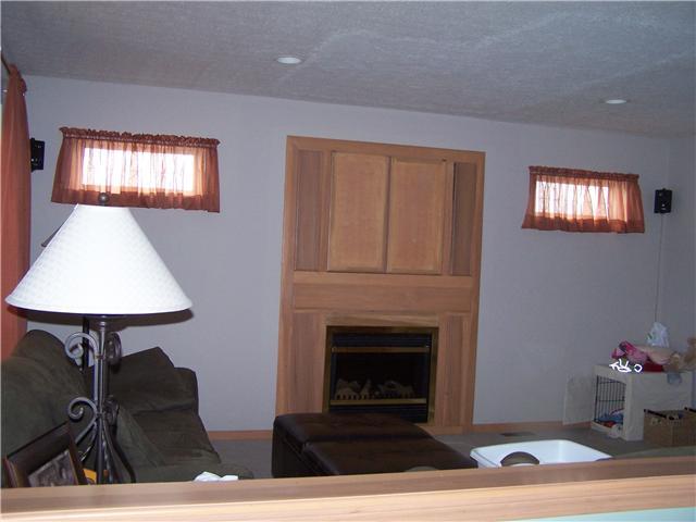 9142 Bowman Road Southwest Amanda, OH 43102 - Photo 9 of 25 Gallery Image 9