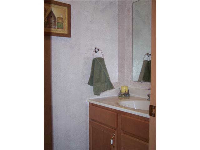 9142 Bowman Road Southwest Amanda, OH 43102 - Photo 10 of 25 Gallery Image 10