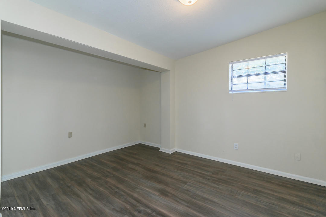 3203 Loretto Road Jacksonville, FL 32223 - Photo 15 of 21 058