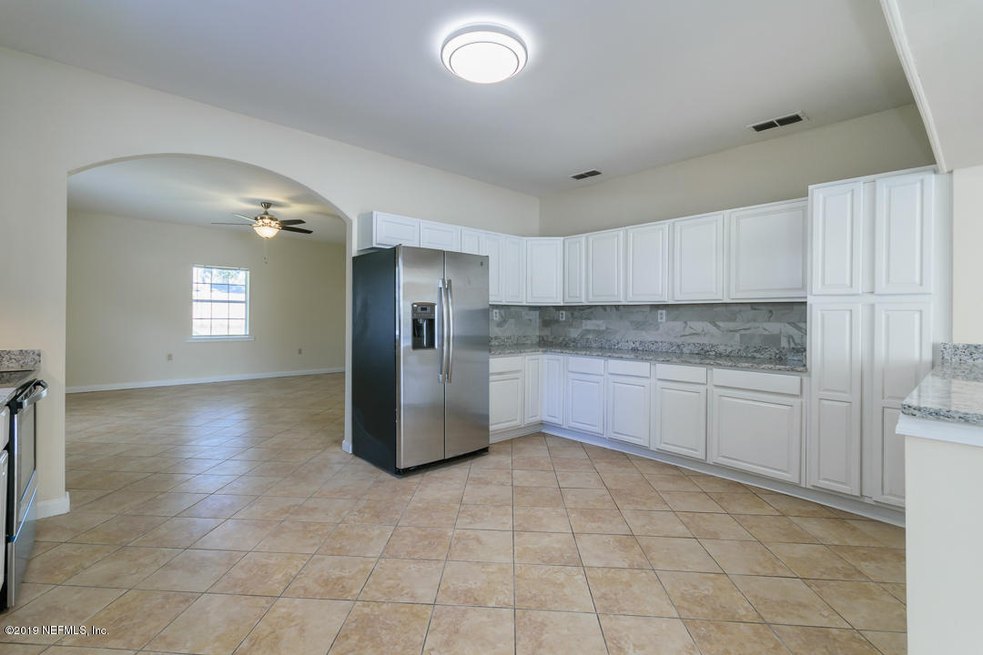 3203 Loretto Road Jacksonville, FL 32223 - Photo 9 of 21 052