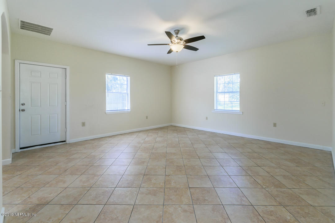 3203 Loretto Road Jacksonville, FL 32223 - Photo 10 of 21 053