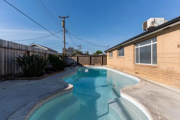 $435,000 | 5761 North Orchard Street, Fresno, CA 93710